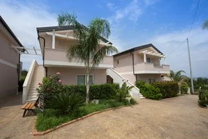 RESIDENZA BORGO ITALICO – Brivadi