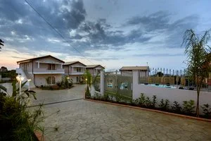 RESIDENZA BORGO ITALICO – Brivadi