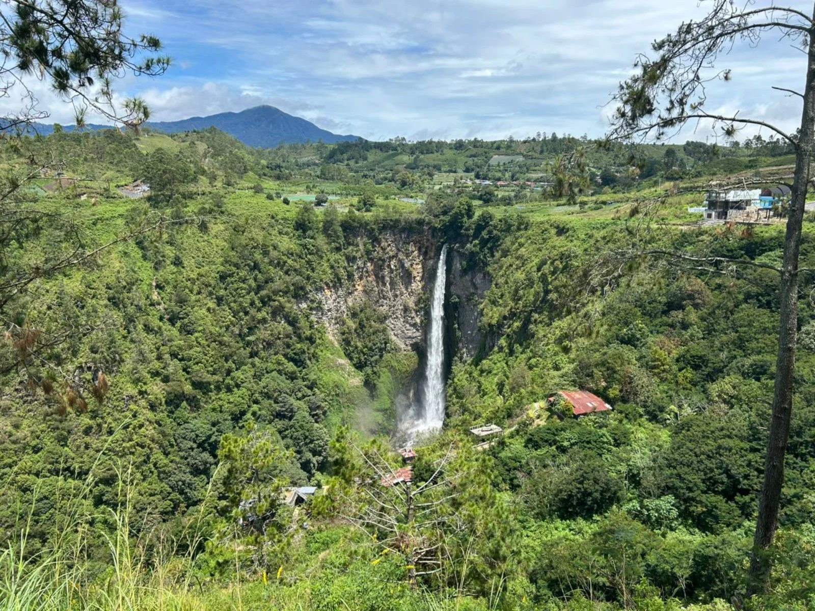 Bukit Lawang - Berastagi
