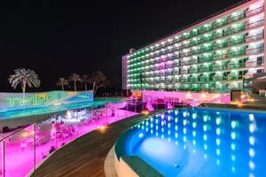 SEARESORT THE IBIZA TWIINS – Ibiza