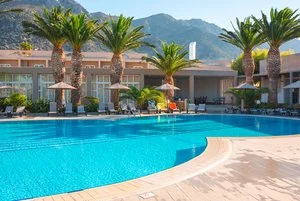 Piscina area Adults Only