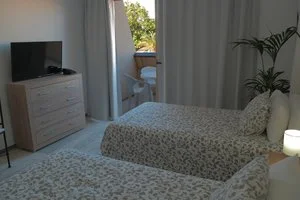 HOTEL E APPARTAMENTI PIRAMIDES – Los Cristianos
