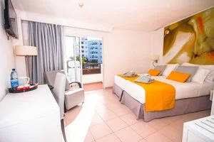 HOTEL WAIKIKI – San bartolome de tirajana