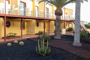 APPARTAMENTI MAXORATA BEACH – La oliva