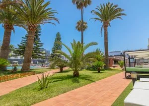 HOTEL LIVVO CORRALEJO BEACH – La oliva