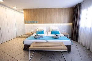 HOTEL SERVATUR PLAYA BONITA – San bartolome de tirajana