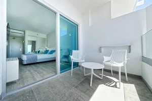 HOTEL CASERIO – San bartolome de tirajana