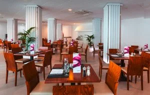 HOTEL BARCELO CORRALEJO SANDS – La oliva