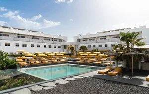 BUENDIA CORRALEJO NOHOTEL – La oliva