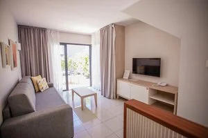 APPARTAMENTI CAYBEACH MELONERAS – San bartolome de tirajana