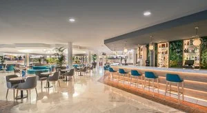 HOTEL BARCELO CORRALEJO BAY – La oliva