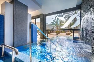 HOTEL BARCELO CORRALEJO BAY – La oliva