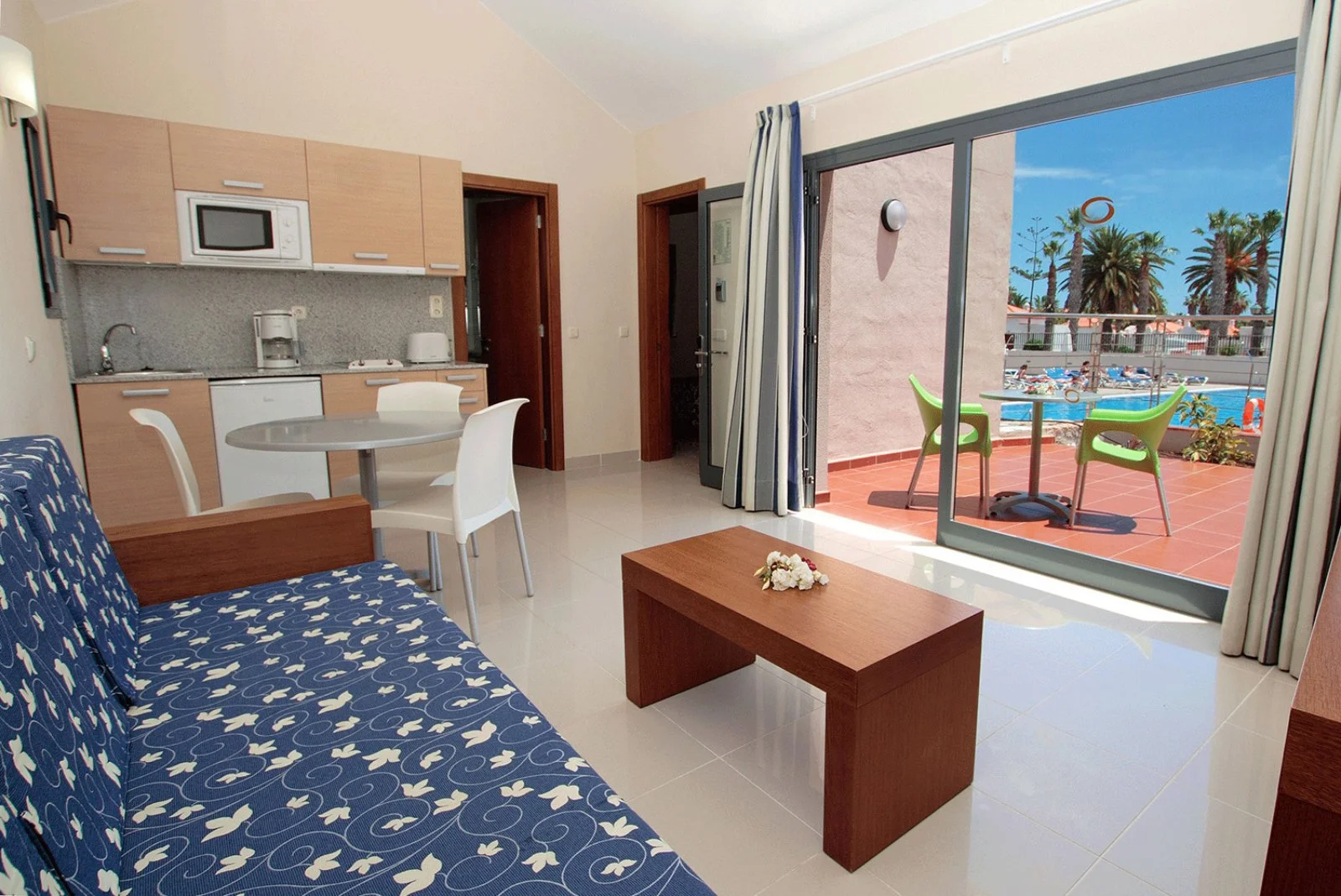 Appartamenti Caybeach Caleta 