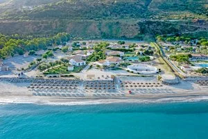 VOI LE MUSE ESSENTIA – Parghelia