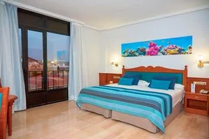 ZENTRAL CENTER HOTEL – Los Cristianos