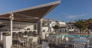 FLAMINGO BEACH MATE APARTHOTEL – Miraverde