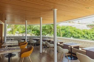 FLAMINGO BEACH MATE APARTHOTEL – Miraverde