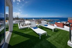 FLAMINGO BEACH MATE APARTHOTEL – Miraverde