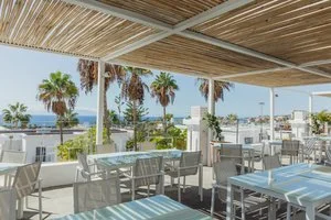 FLAMINGO BEACH MATE APARTHOTEL – Miraverde
