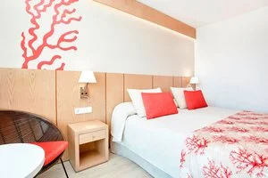 UNIVERSAL PERLA HOTEL – s'Illot-Cala Morlanda