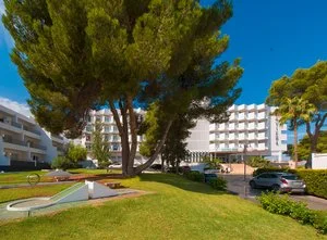 HOTEL VIBRA RIVIERA – Cala de Bou