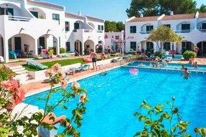 APPARTAMENTI PLAYA PARC – Es mercadal