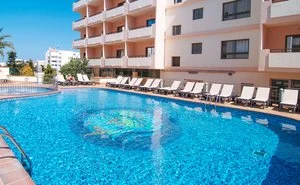 INVISA LA CALA HOTEL – Santa eularia des riu