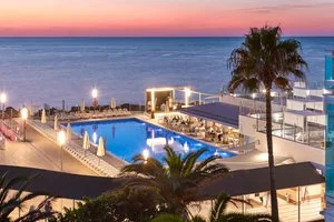 HOTEL E APPARTAMENTI NEREIDA – Cala de Bou