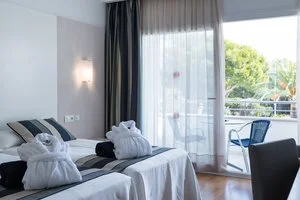 HOTEL SAGITARIO PLAYA – sa Caleta