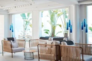 HOTEL VIBRA CALA TARIDA – Urbanització Cala Tarida