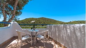 HOTEL GLOBALES MONTEMAR – Urbanització Cala Llonga