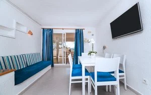 HOTEL GLOBALES MONTEMAR – Urbanització Cala Llonga