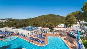 HOTEL GLOBALES MONTEMAR – Urbanització Cala Llonga
