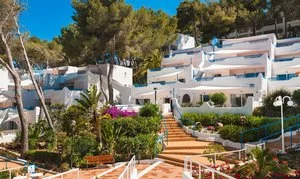 HOTEL GLOBALES MONTEMAR – Urbanització Cala Llonga