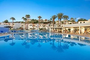 APPARTAMENTI TIRANT PLAYA BY TRH – Es mercadal