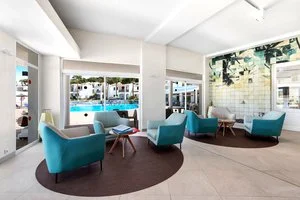 APPARTAMENTI TIRANT PLAYA BY TRH – Es mercadal