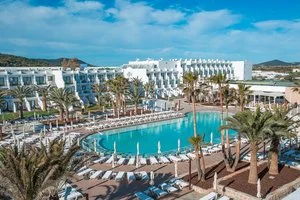 GRAND PALLADIUM WHITE ISLAND – Sant jordi de ses salines