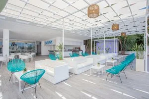 BAHIA PRINCIPE ESCAPE CORAL PLAYA HOTEL – Cala Vinyes