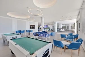 BAHIA PRINCIPE ESCAPE CORAL PLAYA HOTEL – Cala Vinyes