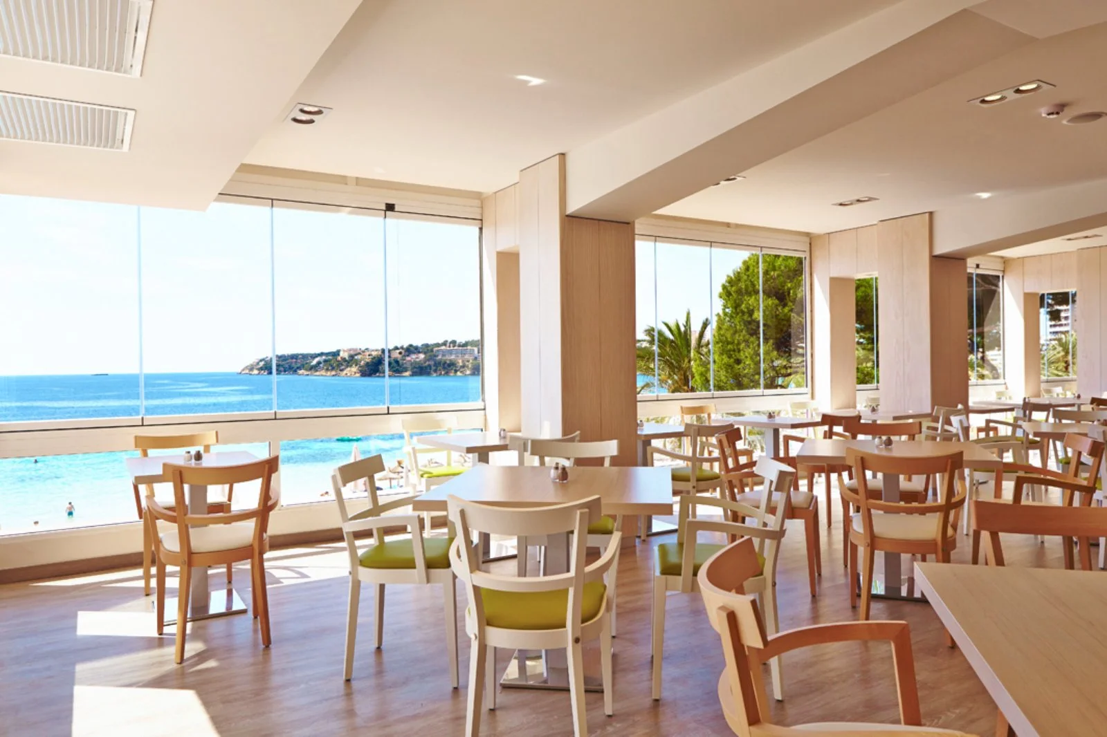 Flamboyan Caribe Hotel & Spa 