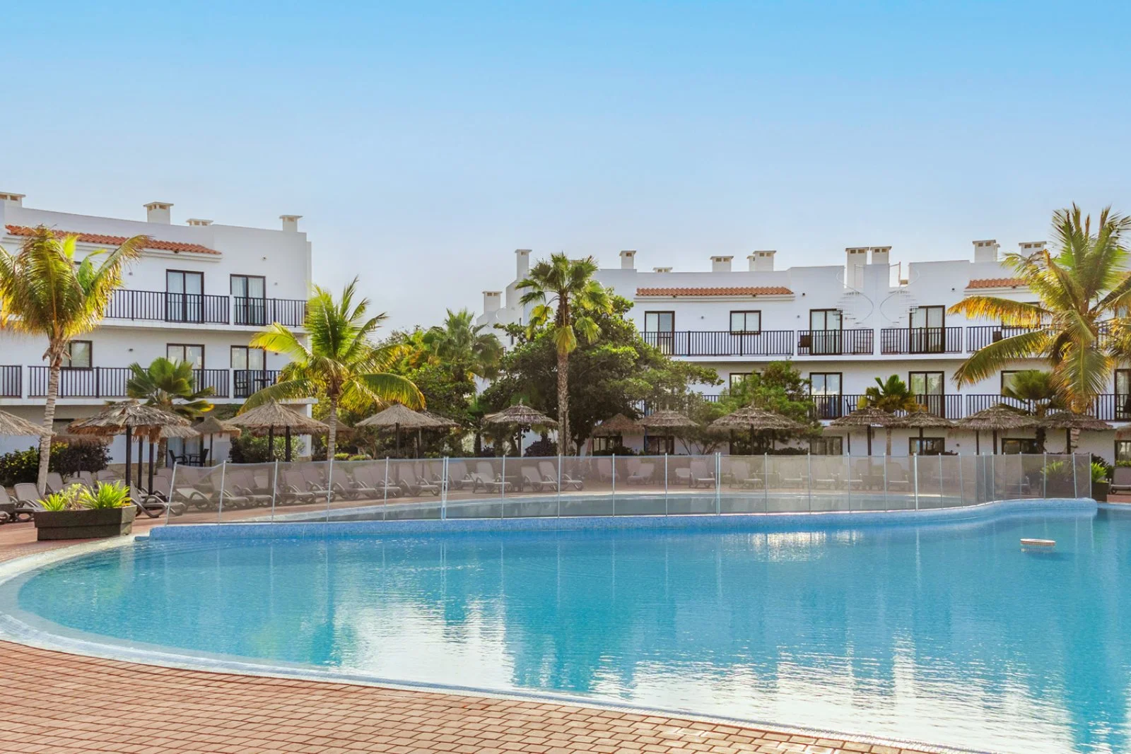 Sol Dunas Hotel 