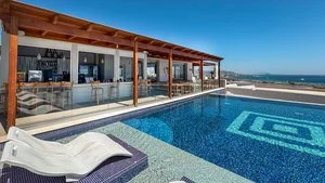 Pool bar