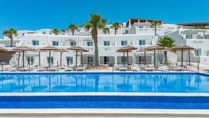 SEACLUB NAXOS GRAND – Stelida