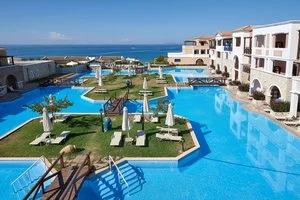 ALPICLUB ALDEMAR OLYMPIAN VILLAGE – Patronikoleika