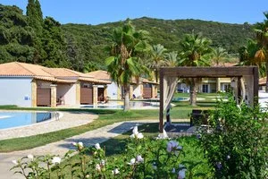 OLYMPIA GOLDEN BEACH RESORT & SPA – Kalamia