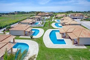 OLYMPIA GOLDEN BEACH RESORT & SPA – Kalamia