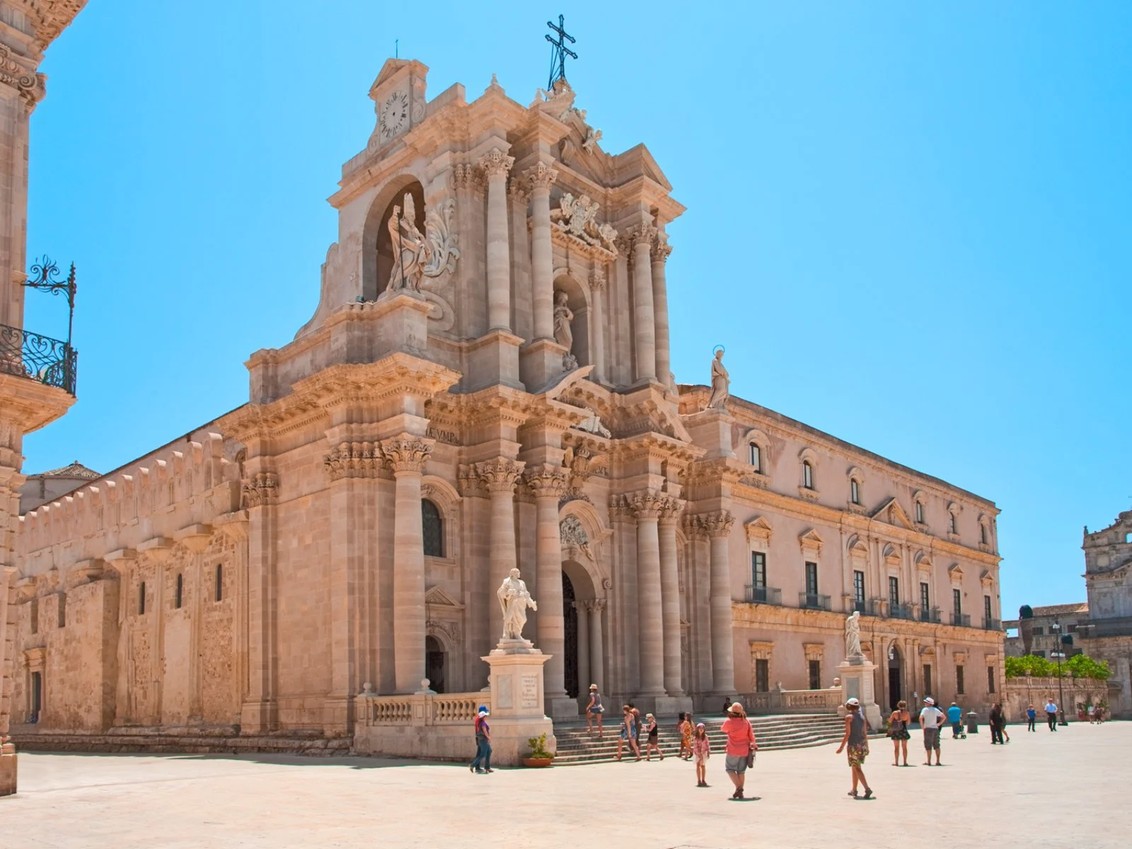 SIRACUSA/NOTO/ RAGUSA (159 KM)