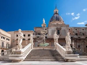 Palermo, Piazza e Fontana Pretoria