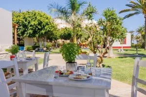 ANISSA BEACH – Agkisaras