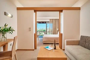 Family room vista giardino